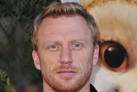 Alexander Pelaez's Instagram, Twitter & Facebook