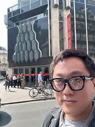 Guess the estimate of a damaged yuan charger?