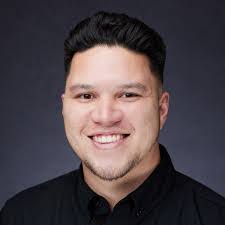 Derek Gruber's Instagram, Twitter & Facebook