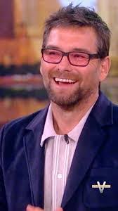 Toni Starr's Instagram, Twitter & Facebook