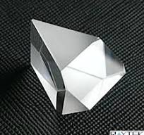 Prism Hình Đặc Biệt cho Các Ứng Dụng và Thí Nghiệm Quang Học Nâng Cao