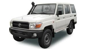 Its' higher ground clearance of 230 mm gives it greater capability to negotiate uneven and rough road conditions, as the vehicle has a lessened chance of sticking or the underside being damaged. Toyota Land Cruiser Vdj76l Land Cruiser 70 Series Sts Global