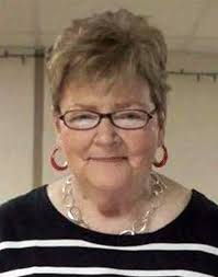 Darlene Finn's Instagram, Twitter & Facebook