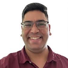 Michelle Mendonca's Instagram, Twitter & Facebook