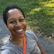 Ronda Lee's Instagram, Twitter & Facebook