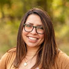 Melissa Everly's Instagram, Twitter & Facebook