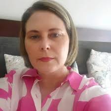 Karin Richards (@Richards_Karin)