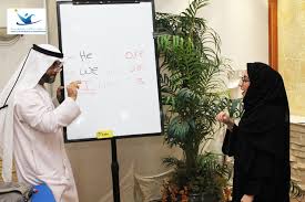 نادي دبي لأصحاب الهمم On Twitter من جانبه بين المحاضر جمال النقبي أهمية اللغة الانجليزية في حياتنا اليومية واستخدامها عالميا كما تسهل التعامل بين الاشخاص نادي دبي لأصحاب الهمم Dcduae أصحاب الهمم Uae Mydub Dubai People Of Determination