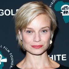 Danielle Cable: Eyewitness (2003)