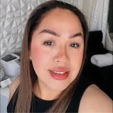 Jeanette Cedeno's Instagram, Twitter & Facebook