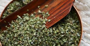 فوائد البردقوش للتخسيس والهرمونات والرحم عند النساء How To Dry Basil Herbs Basil