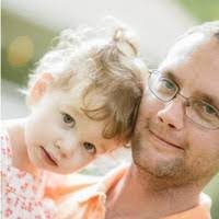 Scott Loftus's Instagram, Twitter & Facebook