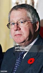 Glen Pannell's Instagram, Twitter & Facebook