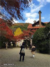 安藤忠雄 安藤築跡 建築美學之旅 大山崎山荘美術館在這個世界上不單調的東西讓人很快厭倦不讓人厭倦的大多是單調的東西向來如此我的人生可以有把玩單調的時間但沒有忍受厭倦的餘地而大部分人分不出二者的差別
