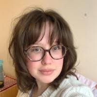 Bea Bennett's Instagram, Twitter & Facebook