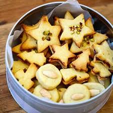 Here S The Right Way To Pack And Ship Your Christmas Cookies Christmas Baking Easy Christmas Recipes For Kids Homemade Cookies