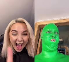 Denise Denis's Instagram, Twitter & Facebook