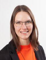 Dr. Caroline Grabensteiner