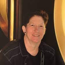 Beverly Newlin's Instagram, Twitter & Facebook