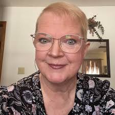 Warning about a potential scam page in a chicken-related group