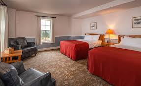 Crater lake lodge is a hotel built in 1915 to provide overnight accommodations for visitors to crater lake national park in southern oregon, usa. Die Besten Hotels In Crater Lake Nationalpark 2021 Ab 45 Gunstige Preise Tripadvisor
