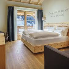 Camere da letto in cirmolo. Tipologia Camere Farmhouse Plang B B