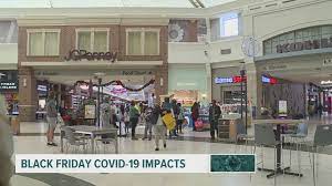 The complex has a floor area of 59,000 square metres (635,071 sq ft) and over 1,000 parking spaces. Park City Mall York Galleria Prepare For Black Friday Shopping Amidst Covid 19 Pandemic Fox43 Com