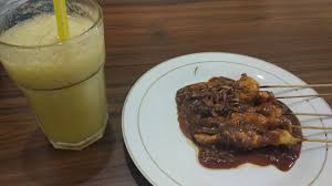 Kramat jati, kota jakarta timur, daerah khusus ibukota jakarta 13530. Nasi Goreng Kambingnya Sedap Terasa Daging Kambing Sebab Ianya Diperap Lama Dengan Kambing Selepas Dimasak Paling Suka Ialah Sate Kambing Sedap Sekali Masih Lagi Berjus Dan Terasa Rasa Kambing Mesti Cuba Bila