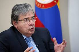 Así era el ministro de defensa al que se llevó el coronavirus. Bwhqeearseeqkm
