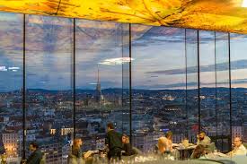 Wean) is an austrian state. Wien Hotel Tipps In Diesen Bezirken Ubernachtest Du Am Besten