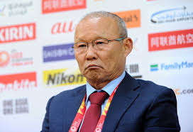 Anh đức ở tuổi 36 vẫn nằm trong kế hoạch dự vòng loại world cup 2022. Han Quá»'c Hanh Ä'á»™ng Láº¡ Trong Ngay Hlv Park Vá» NÆ°á»›c