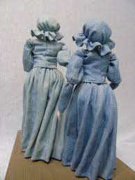 1984 Pioneer Spirit Woman Diane & Carl Buettner Walking to Mill Pond Figure  k657