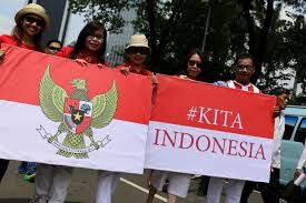 Dengan adanya proklamasi, maka bangsa indonesia menyatakan dirinya sebagai bangsa yang merdeka dan bebas dari rongrongan bangsa lain kepada seluruh mata dunia. Manfaat Persatuan Dan Kesatuan Bangsa Indonesia