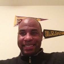 Irvin Davis (@irvyd7)