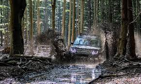 Area boys dey always look forward to getting this kind opportunity because if they help you push am, something must drop. What To Do If You Get Stuck In Mud