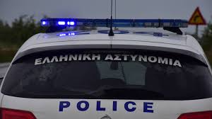 Δεν φτάνουν η οργή και το πένθος τονίζει ο αλέξης τσίπρας με αφορμή τη νέα γυναικοκτονία στη λάρισα θέτοντας ζήτημα ευθυνών της πολιτείας για να σταματήσει η διαιώνιση του φαινομένου της έμφυλης βίας. Larisa Nea Gynaikoktonia Pyrobolhse Thn 43xronh Syzygo Toy Mesa Se Magazi Ta Nea
