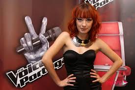 Uma banda tocou a música cold little heart e marisa liz virou a cadeira assim como os outros três jurados. Marisa Liz Photos News And Videos Trivia And Quotes Famousfix