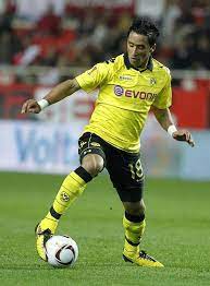 I stayed here because of the fans. Pin By Lucas Barrios On Borussia Dortmund Futbol Soccer Football Players Footy