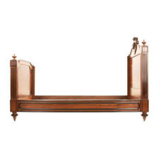 We are a leading supplier of daybeds and french country furniture shipping across the united states and around the world. Antique Vintage Daybeds For Sale Fireside Antiques