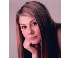 Diane Lessard's Instagram, Twitter & Facebook