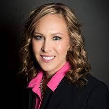 Mindy Halverson's Instagram, Twitter & Facebook