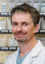 Dr. Robert McLear (Metropolitan Veterinary Associates)