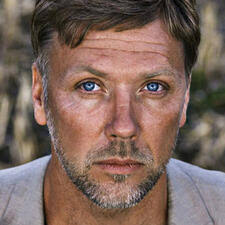 Check spelling or type a new query. Agent Hamilton Im Interesse Der Nation Besetzung Schauspieler Crew Moviepilot De