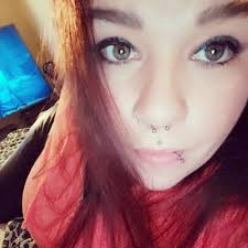 Bordeaux Bombshell (@BordeauxBomb)