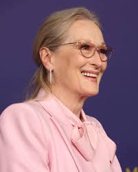 Meryl! The 'Only Murders in the Building' star—and Emmy nominee—suited up  for tonight's red carpet. See every look from the event at the link in bio.  Photos: @gettyimages