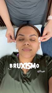 Makeupbyyoshi MEZA ได้เพิ่มรูปภาพใหม่