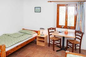 Exclusives ferienhaus in italien für nichtraucher und allergiker in der ferienregion die marken. Gruppenhaus Casa Figline Horizonte Reisen