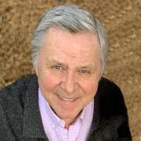 Norman Lorenz's Instagram, Twitter & Facebook