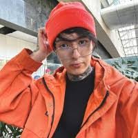 Eric Almaraz's Instagram, Twitter & Facebook