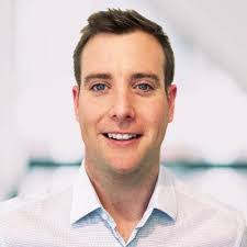 Tom Botsford's Instagram, Twitter & Facebook